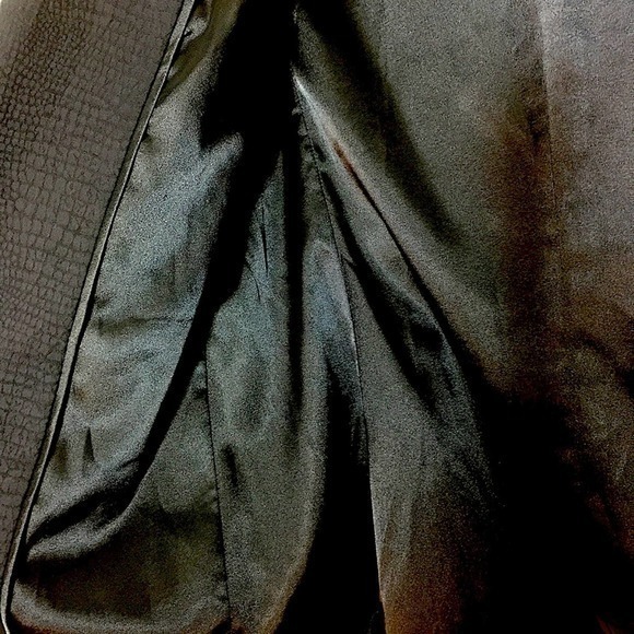 TAHARI Reptile Crocodile Print Blazer‎ - Picture 7 of 10